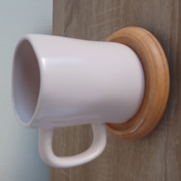 2 FOR $20 Rae Dunn Pink Ceramic MAMA NEEDS COFFEE Mug - Picture 4 of 9